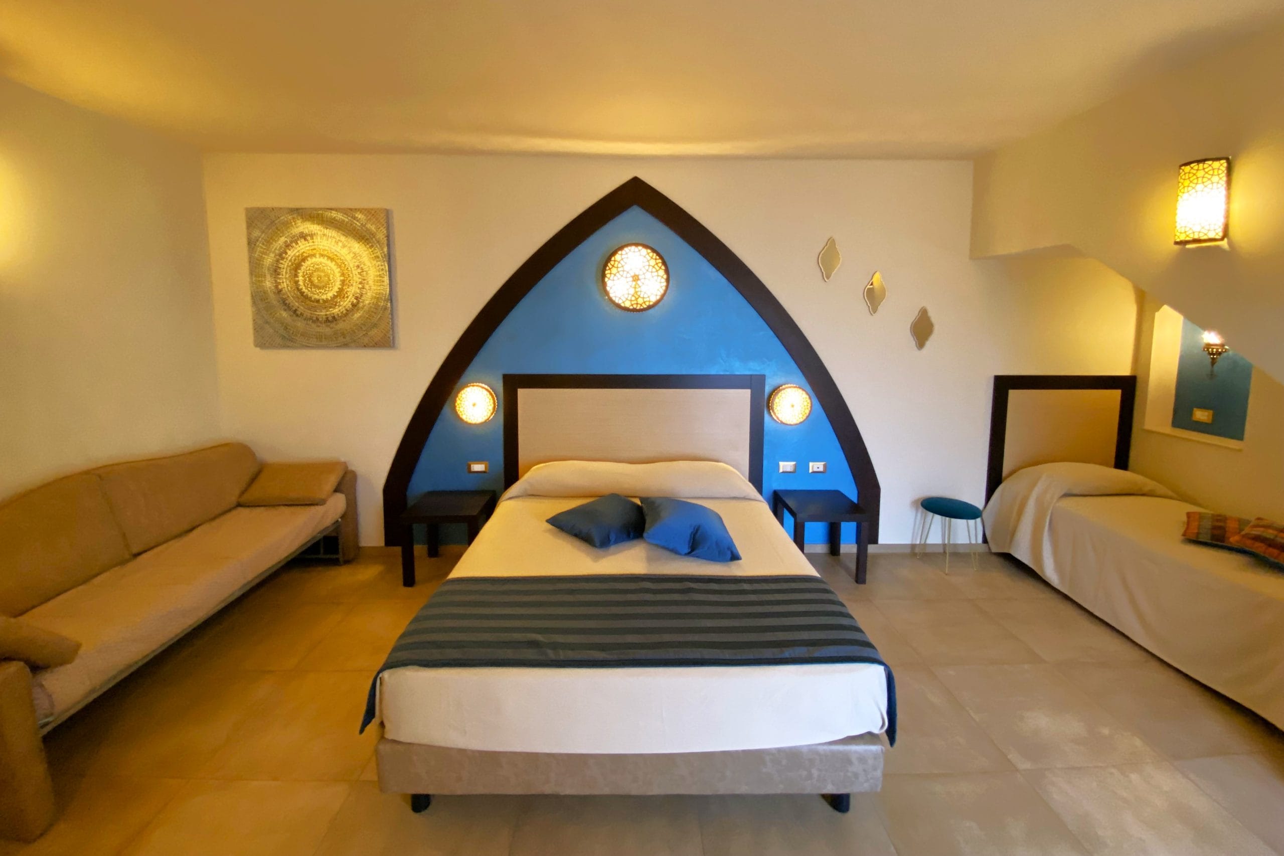 Chambres - Riad Comfort Rooms France chambre deluxe lit double riad comfort rooms san vito lo capo 2